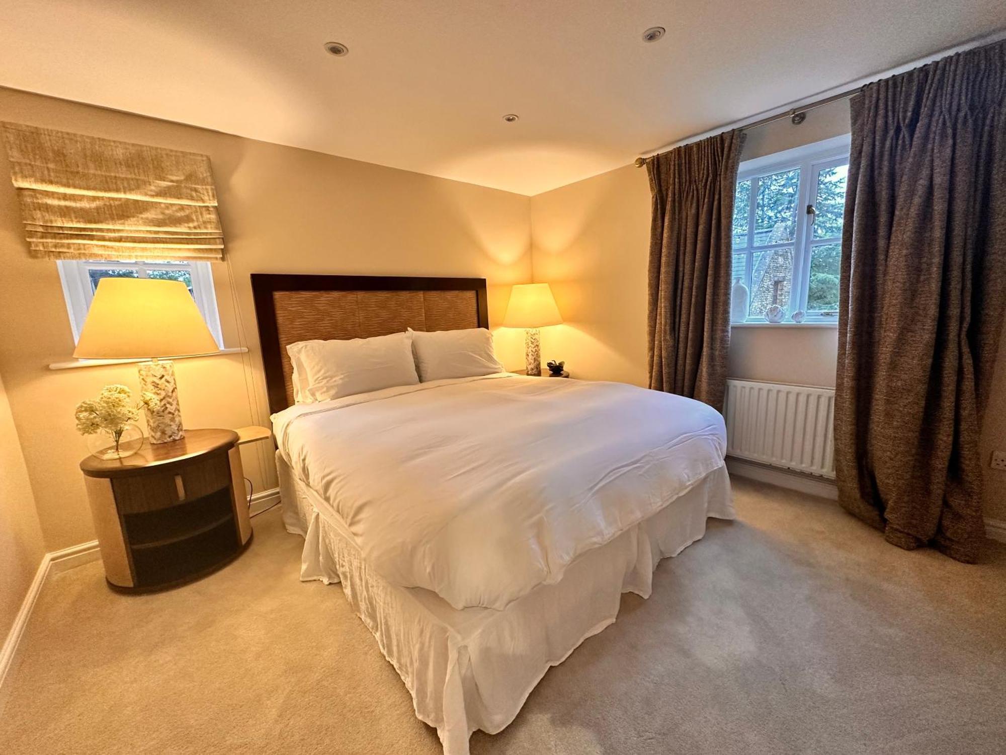Cotswolds Retreat - Bath & Castle Combe - Hot Tub Villa ชิปเพแนม ภายนอก รูปภาพ