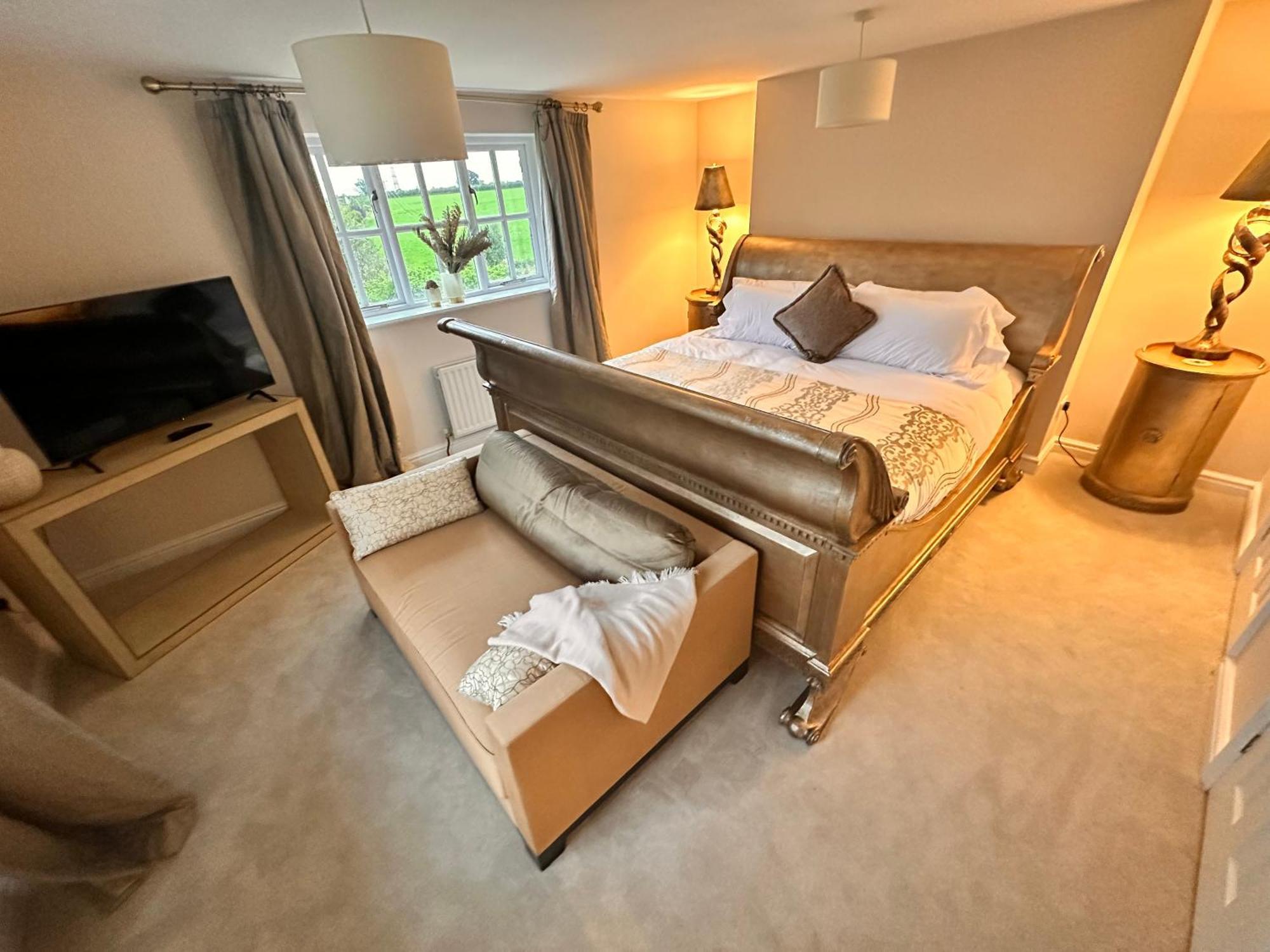 Cotswolds Retreat - Bath & Castle Combe - Hot Tub Villa ชิปเพแนม ภายนอก รูปภาพ